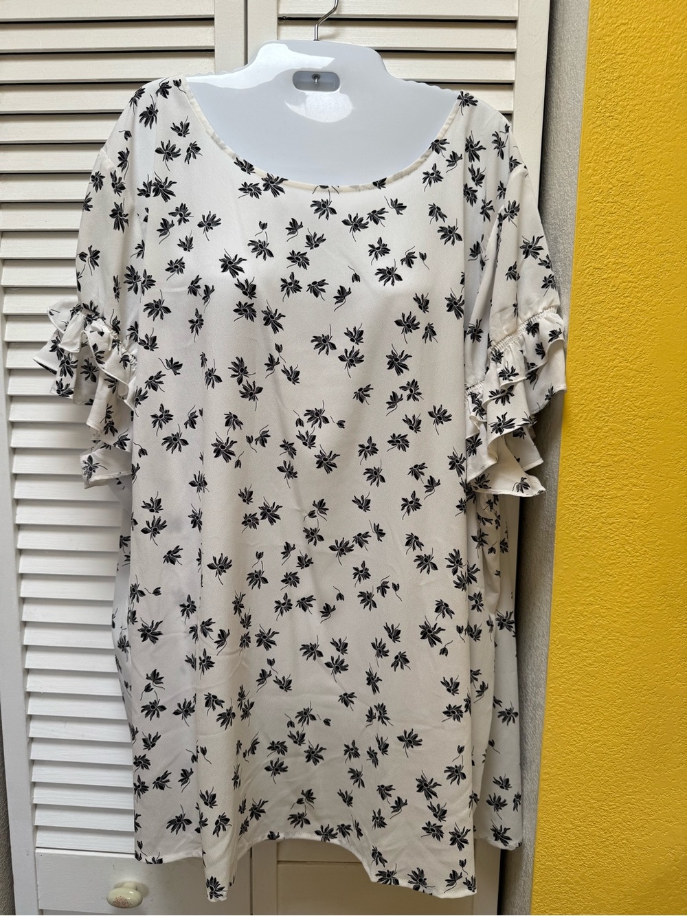 Lane Bryant White Blouse with Black Floral Print and Ruffle Sleeves